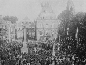787px-Schüttorf_Sedantag_1895.jpg