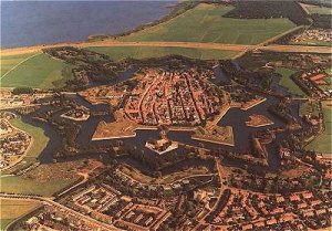 naarden1.jpg