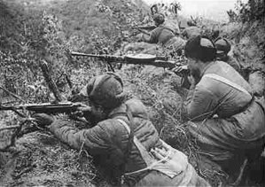 Battle_of_Triangle_Hill_Chinese_Infantrymen.jpg