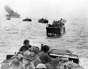 Canadian_landings_at_Juno_Beach.jpg