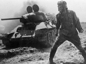 vyacheslav-gurenkov-as-the-soviet-tankman-in-the-film-skylark-filmed-b9ntb0.jpg