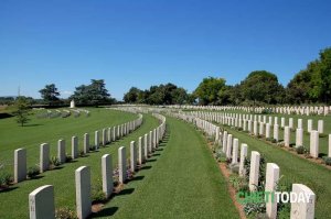 witw Cimitero_militare_britannico_di_Torino_di_Sangro_2010-by-RaBoe-30-2.jpg