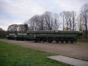 SOV - SSM - SS-25 - RT-2PM Topol - Topol-overview.jpg