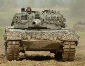 Leopard_2A4_main_battle_tank_Austria_austrian_army_640.jpg