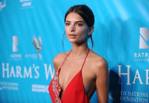 emily-ratajkowski-feminist-double-standards-glamour-essay.jpg