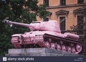 pink-tank-prague-czech-republic-AJC0FB.jpg